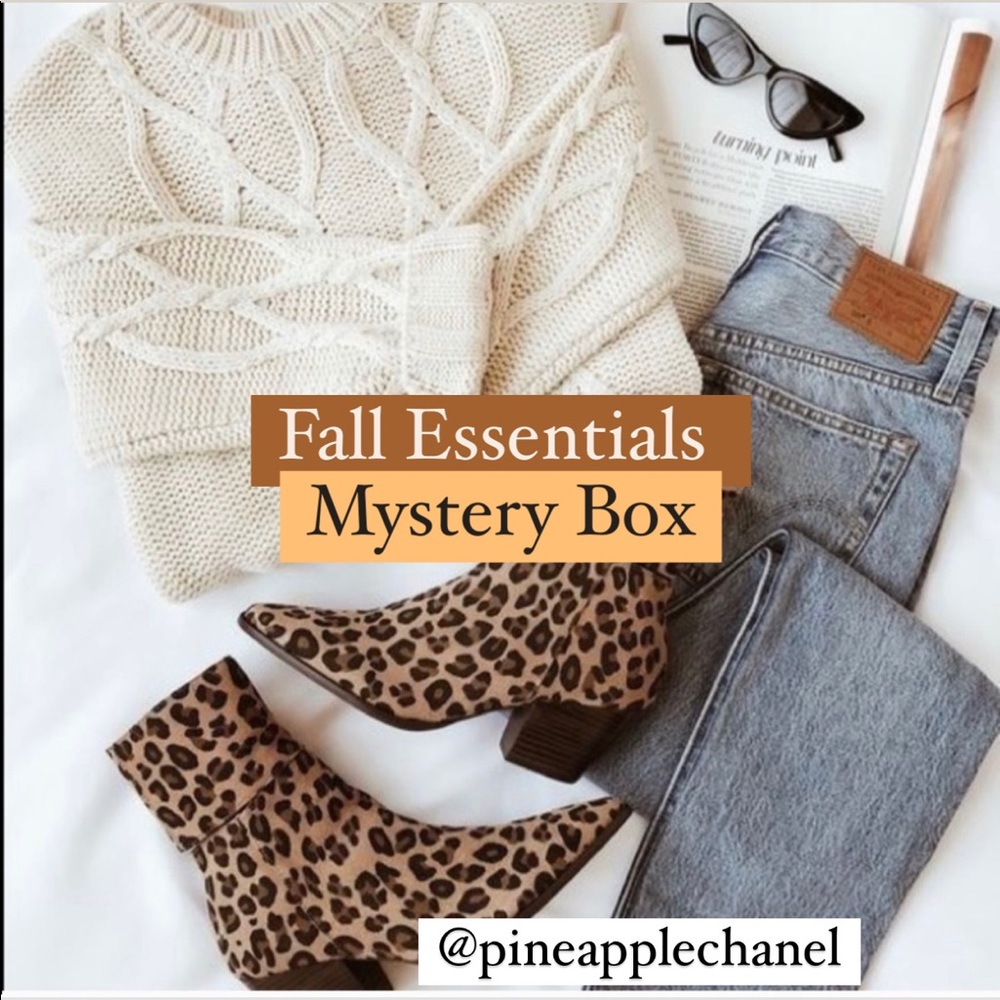 FALL STYLE MYSTERY BOX • 5 ITEMS